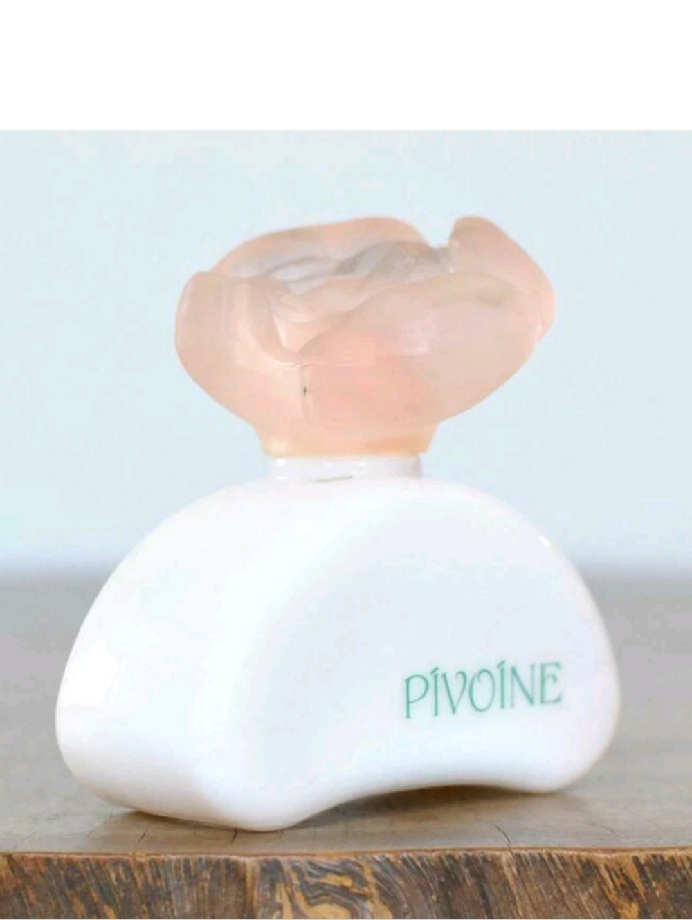 1993 VTG Yves Rocher Pivoine Eau de Toilette - Cute Soft Pink & Cream Bottle
